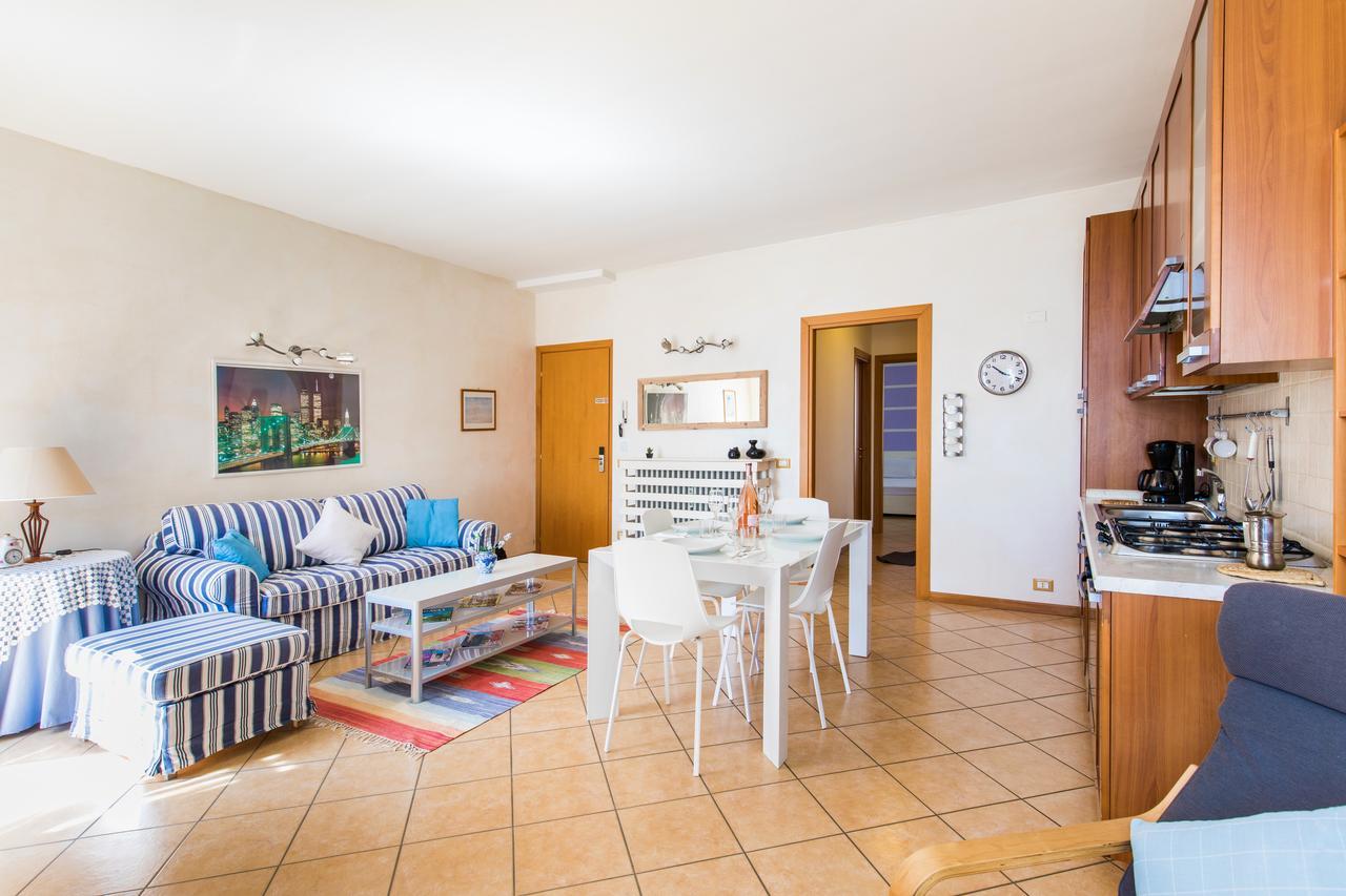 Antiche Rive Holidays Apartments Salò Buitenkant foto
