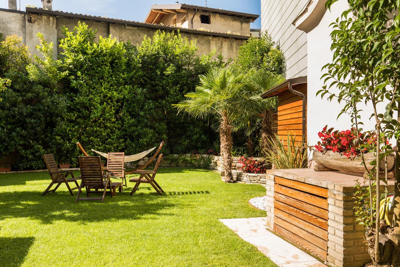 Antiche Rive Holidays Apartments Salò Buitenkant foto